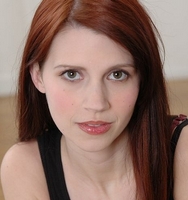 Julie McNiven