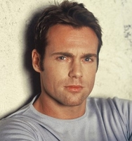 Michael Shanks