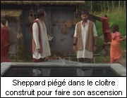 Sheppard pig dans le clotre construit pour faire son ascension